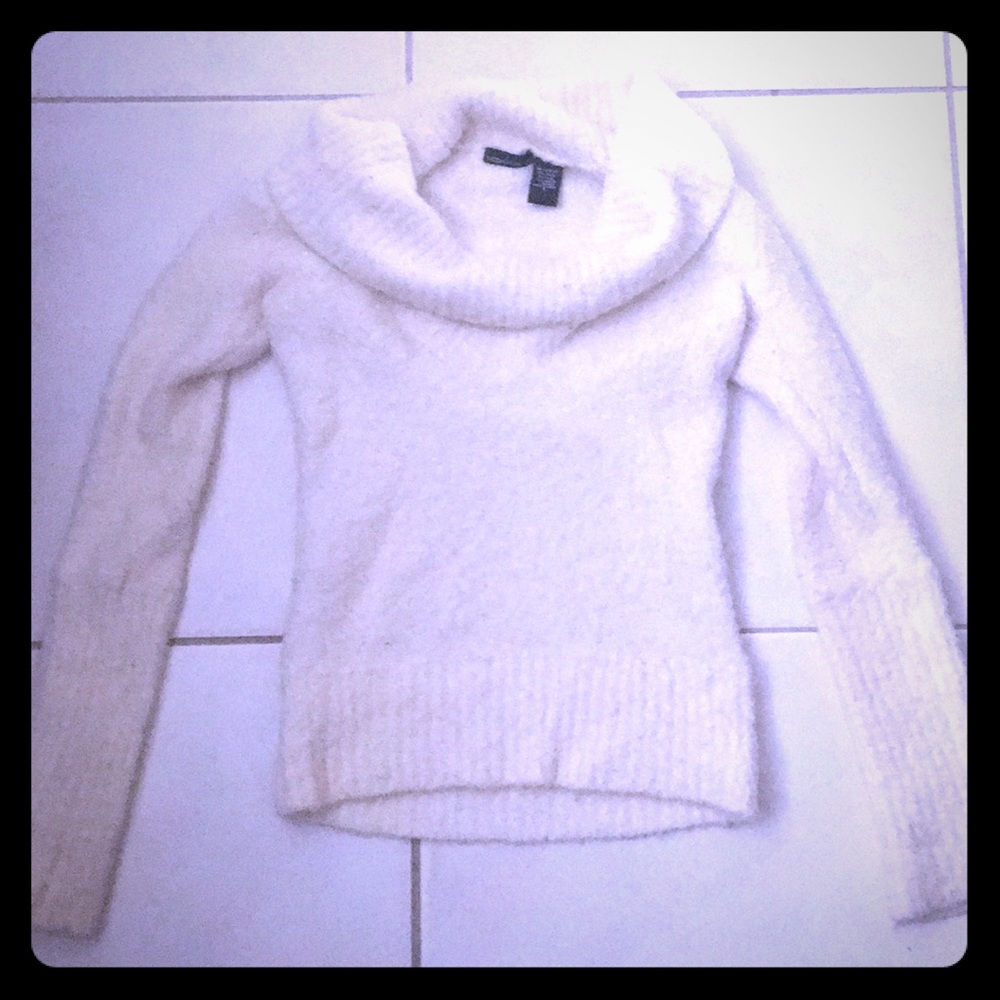 Winter White Cowl Neck Acrylic/Wool Sweater
